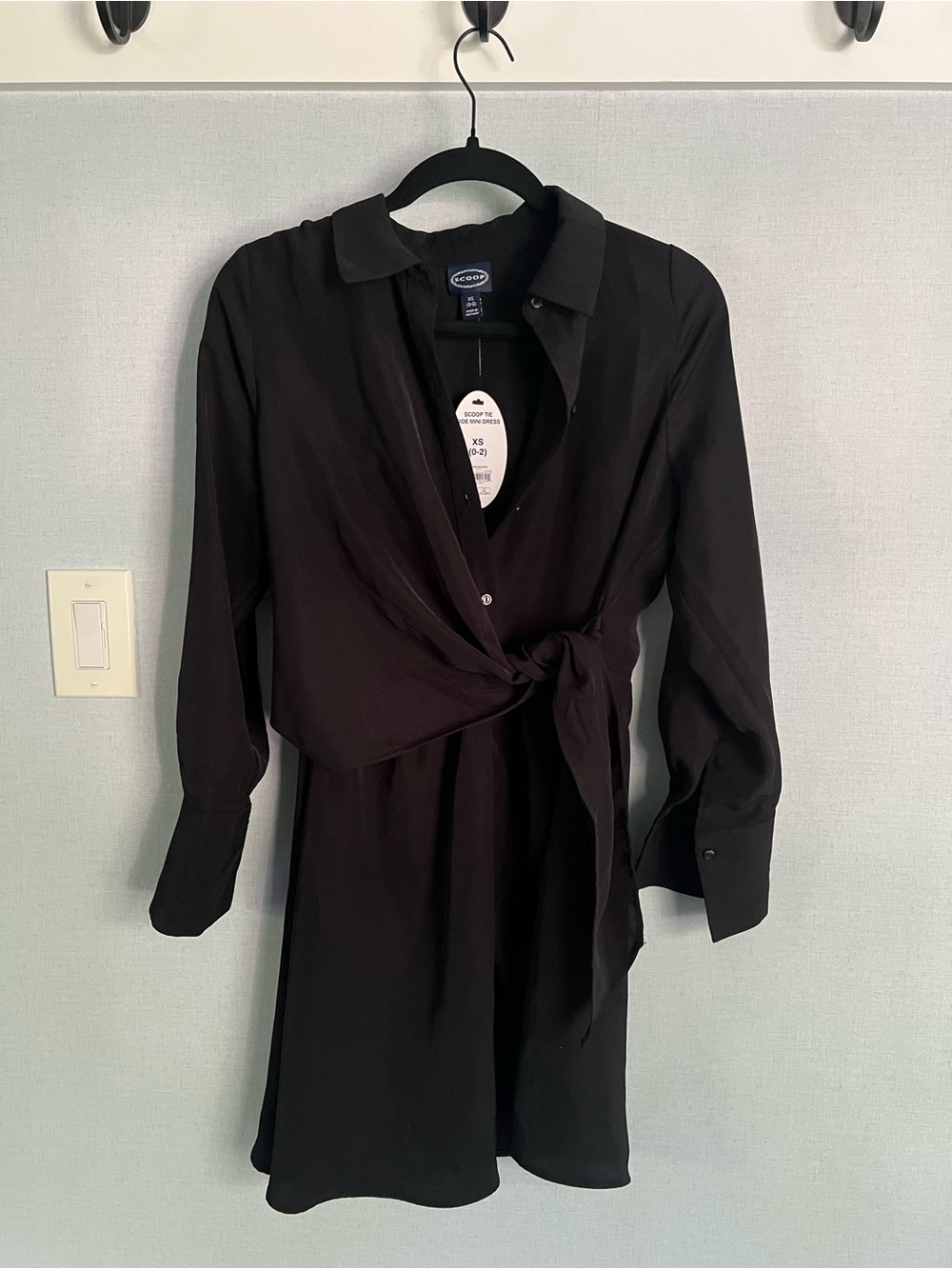 NWT SCOOP NYC Classic Black Wrap Shirt Dress, sz XS